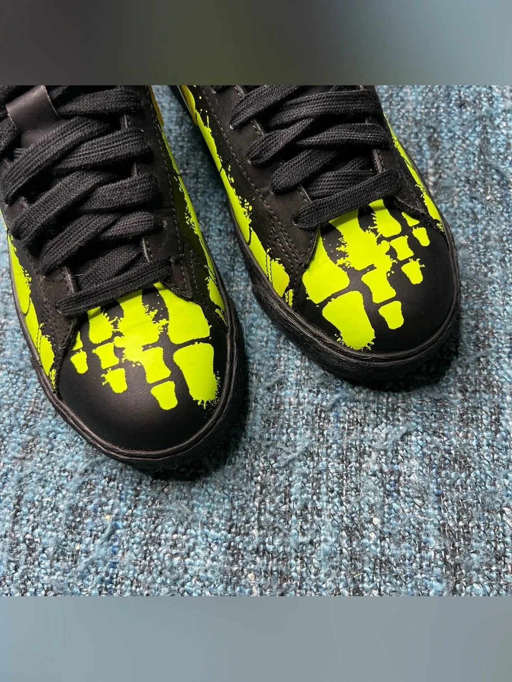 Nike Blazer Mid GS Glow in the Dark Skeleton Sneakers Black Volt 4.5Y or 6 Women
